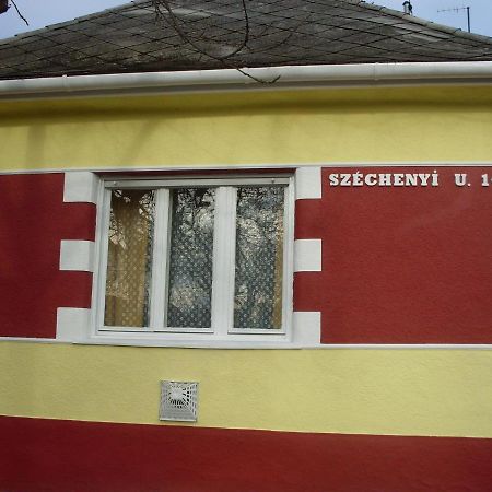 Kereki Retro Vendeghaz Apartment Kerekegyháza Exterior foto